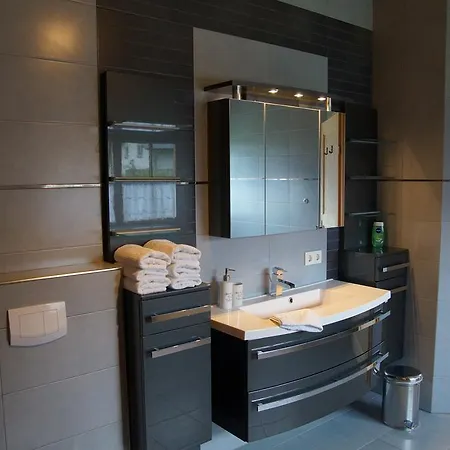 W & S Executive - Ii Holiday home