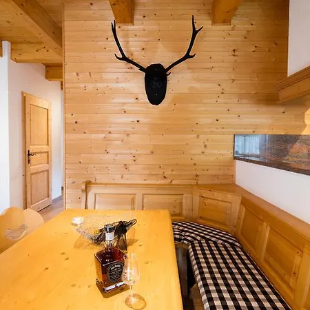 Holiday home W & S Executive - Ii