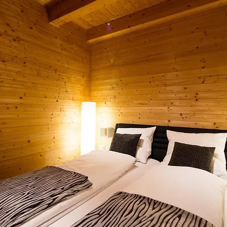 Holiday home W & S Executive - Ii *